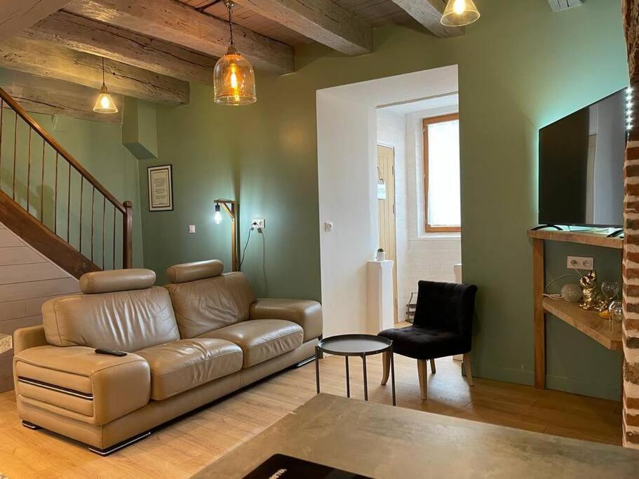 Maison De Village Avec Vue 4/5 Personnes Lou Rouchou Voutezac Exteriér fotografie